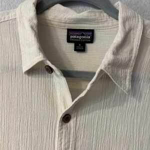 Patagonia Cream Textured Organic Cotton Button-Down Shirt